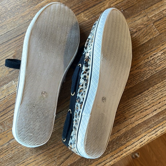 ARIZONA JEANS SEQUIN LOAFERS 6-1/2 - Picture 4 of 7